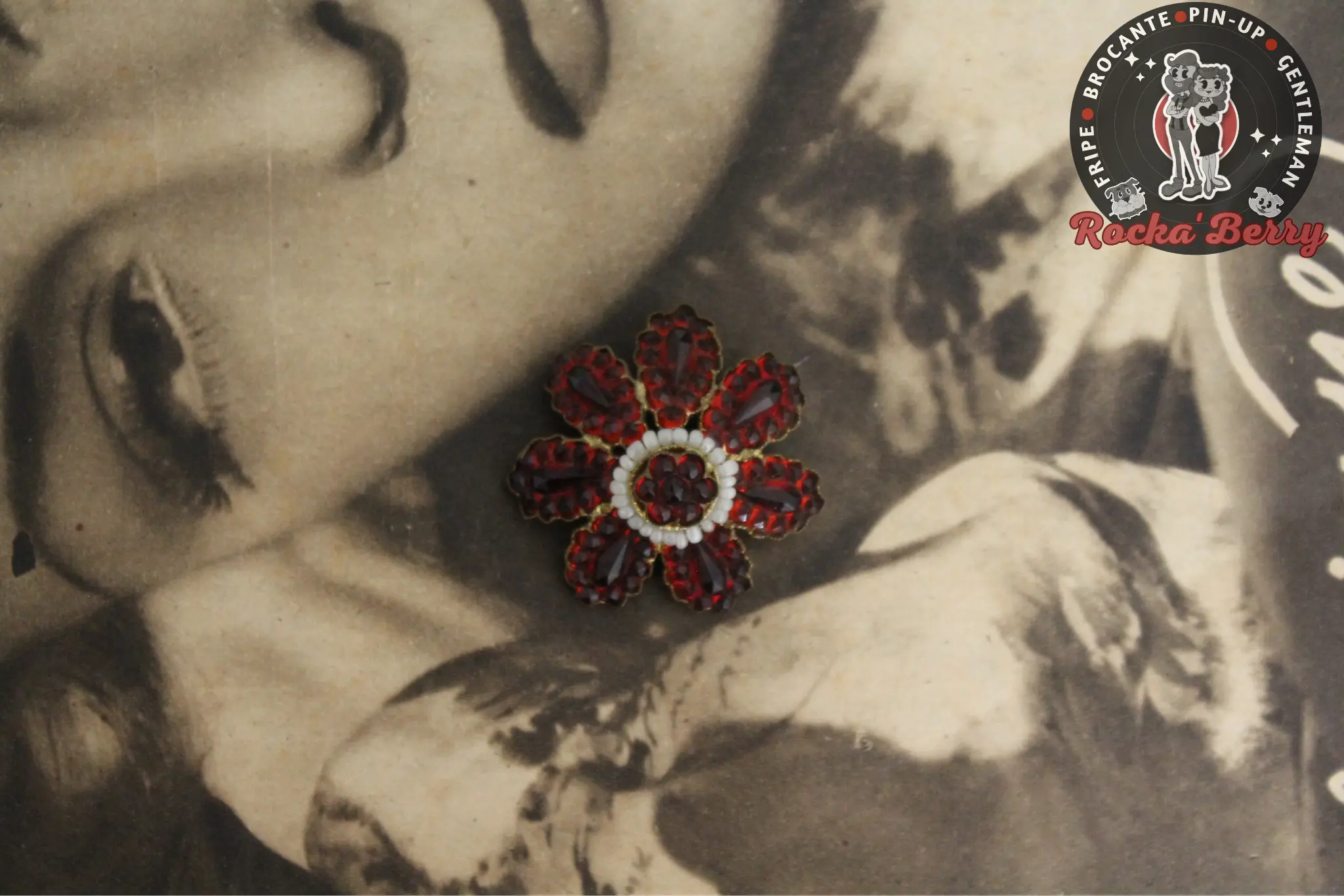 Broche Fleur Perles – Image 3