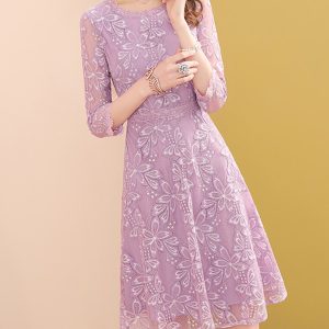 Robe Avec Broderie Fleur – Olivia